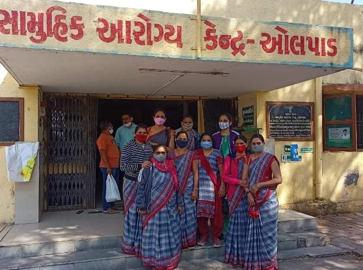 Anti-coronary vaccination of teachers of government primary schools in Olpad taluka