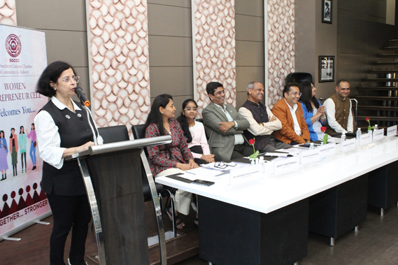 13-year-old Bhavika Maheshwari encouraged women entrepreneurs by giving information about the struggle saga of India's female president Draupadi Murmuji.